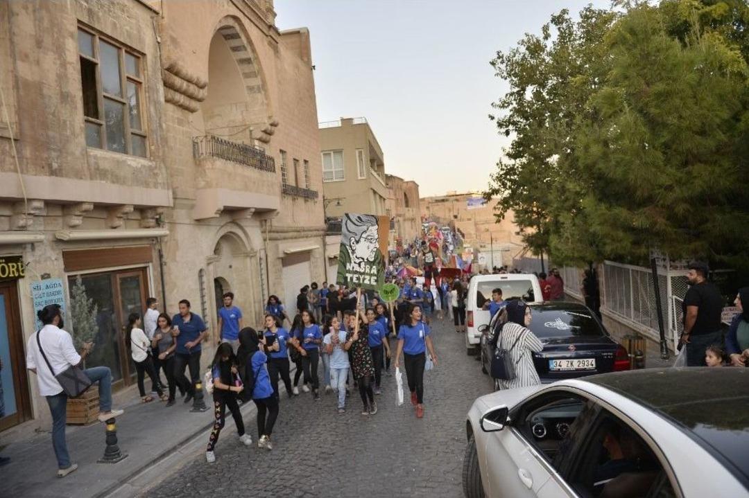 Mardin&rsquo;de &ldquo;u&ccedil;an Halı &Ccedil;ocuk M&uuml;zik Festivali&rdquo; Başladı
