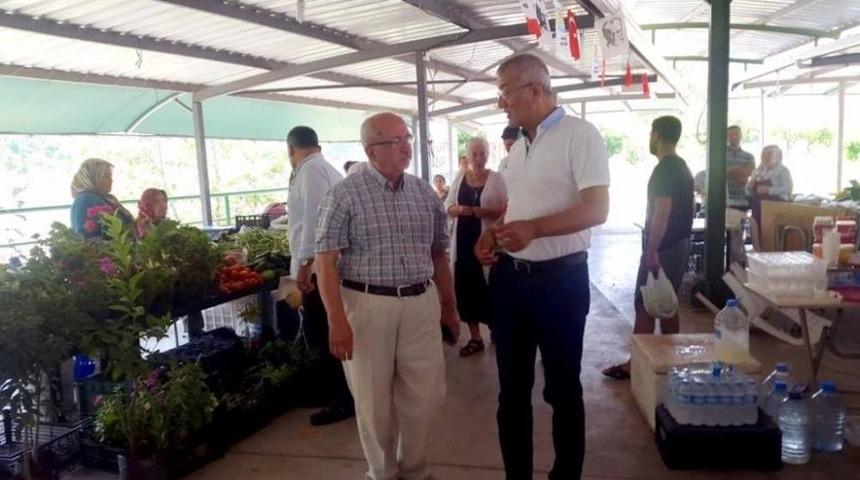 Başkan Albayrak, Mersin’de Kadın Üretici Pazarında İncelemelerde Bulundu