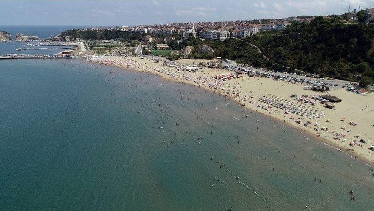 Boğulmalara Rağmen Şile’de Denize Giren Vatandaşlar Havadan Görüntülendi G4