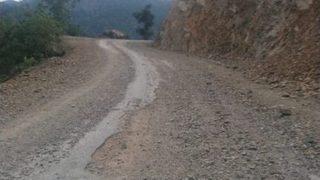 14 Kilometrelik Yol 1.5 Yıldır Bitirilemedi