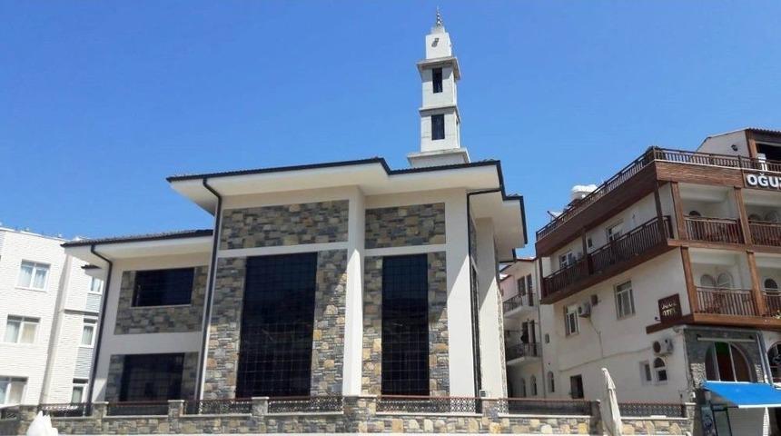 Dat&ccedil;a&rsquo;da &rsquo;kilise G&ouml;r&uuml;n&uuml;ml&uuml; Cami&rsquo; Tartışması
