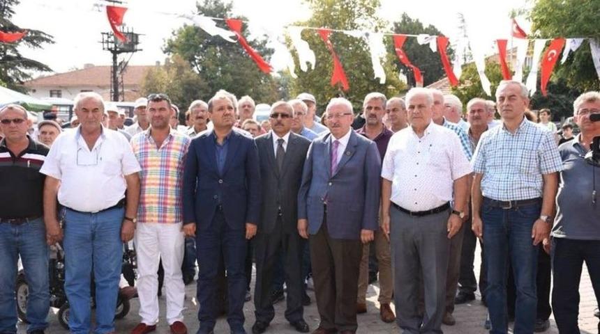 K&uuml;&ccedil;&uuml;kyoncalı&rsquo;da Atat&uuml;rk Anıtı Ve K&uuml;lt&uuml;r Evi A&ccedil;ılışı Ger&ccedil;ekleştirildi