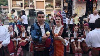 Makedonya’da ‘ısparta Elması’ Dağıtımı