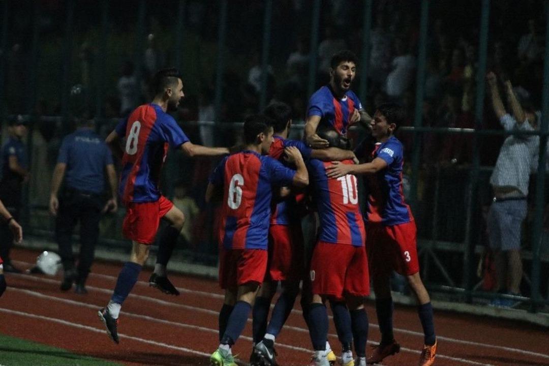 Mersin İdmanyurdu, 55 Yıl Sonra Amat&ouml;r Ma&ccedil;a &Ccedil;ıktı