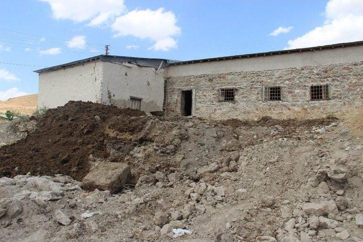 Sivas’ta Şarbondan Ölümler Sürüyor G2