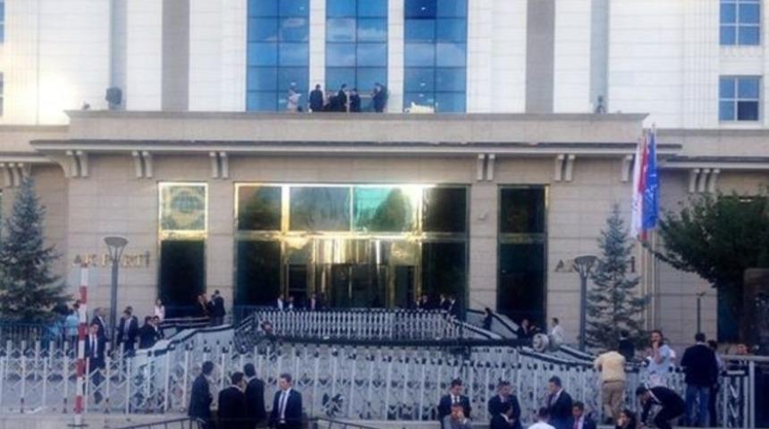 Balkon konuşması i&ccedil;in hazırlıklar tam gaz