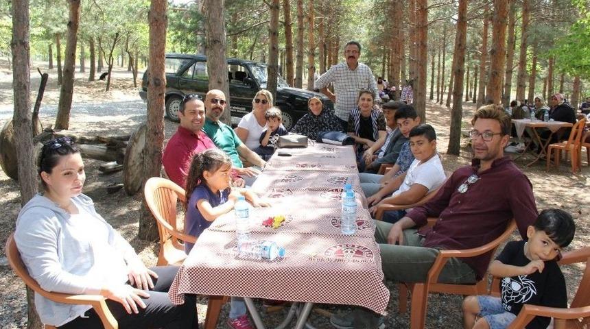 Halk Sağlığı Haftası Doğa Yürüyüşü İle Kutlandı