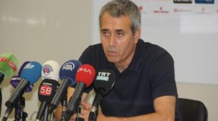 Kemal Özdeş: "ligin En Zor Deplasmanında Kazanmak Sevindirici"