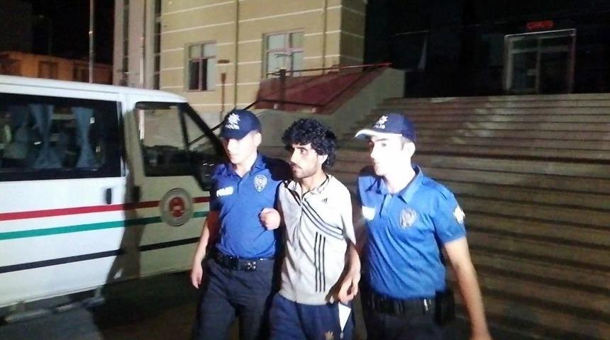 18 Yerinden Bı&ccedil;aklanan Afgan&rsquo;ın Katili Yakalandı