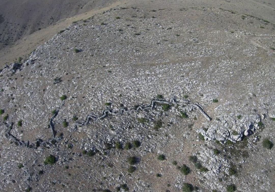 (&ouml;zel) Sakarya Zaferi&rsquo;nin Yıl D&ouml;n&uuml;m&uuml;nde T&uuml;rk Tarihinin D&ouml;nd&uuml;ğ&uuml; Mevzileri İha G&ouml;r&uuml;nt&uuml;ledi