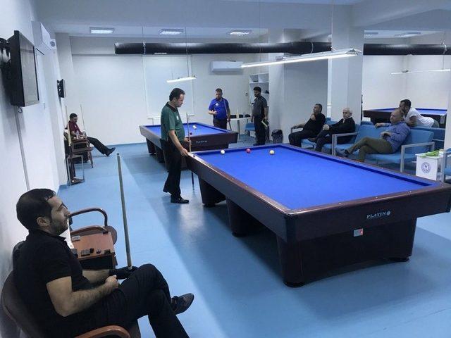 Bilardo İl Birinciliği Başladı