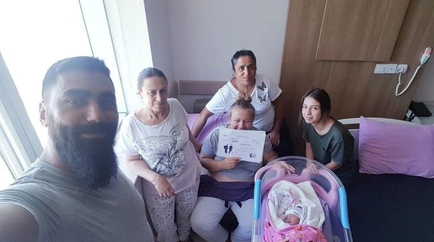 Doğumdan 20 Gün Sonra Hayatını Kaybetti