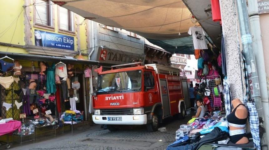 Ayvalık’ta Korkutan Yangın