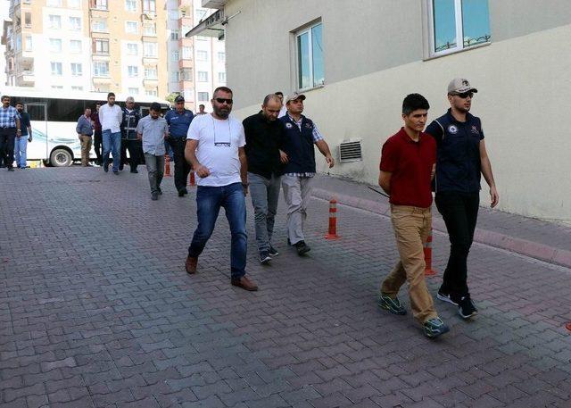 Fetö Üyelerinin Bağevinde Toplantı Yaparken Yakalanması