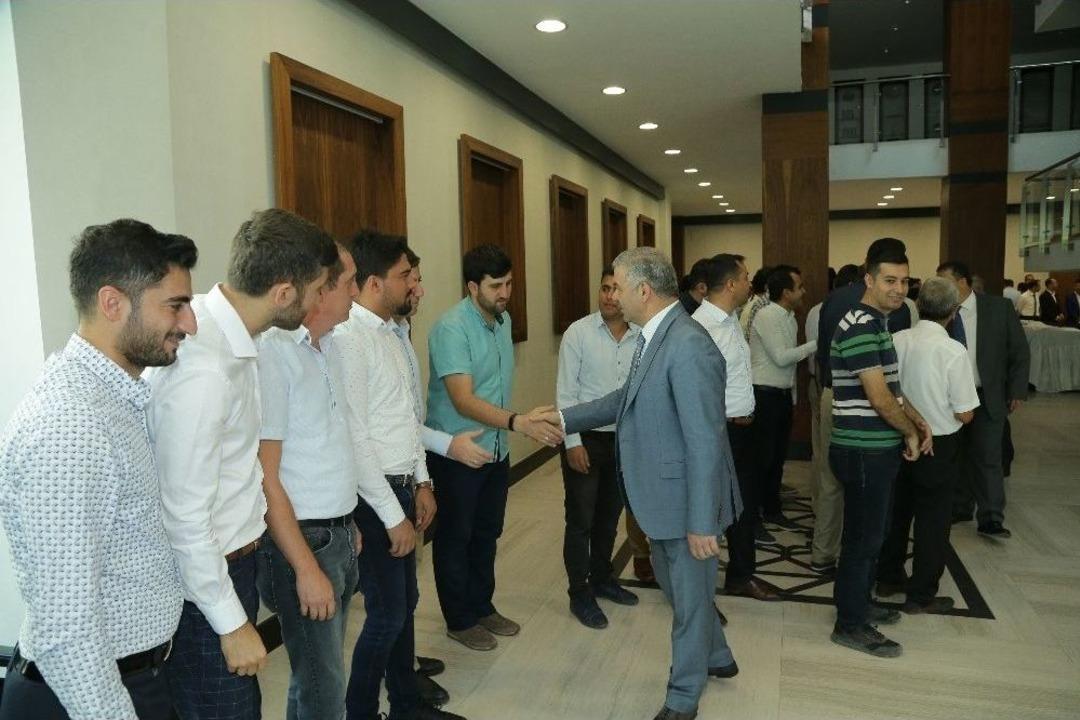 B&uuml;y&uuml;kşehir&rsquo;de Bayramlaşma