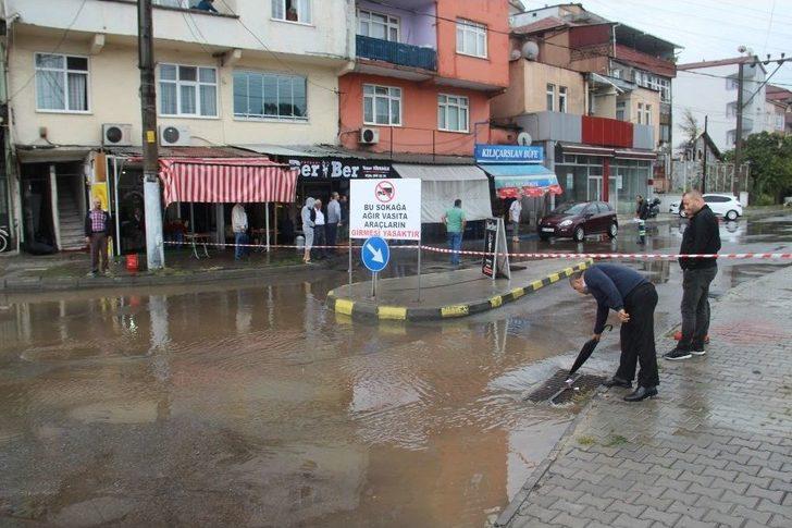 Aşırı Yağışlar Su Baskınlarına Yol Açtı G3