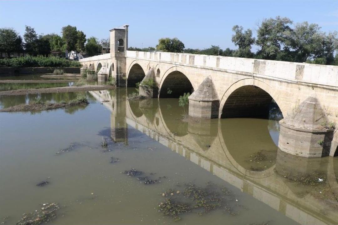 Meri&ccedil; Ve Tunca Nehirleri&rsquo;nin Su Debileri Dip Seviyelere D&uuml;şt&uuml;
