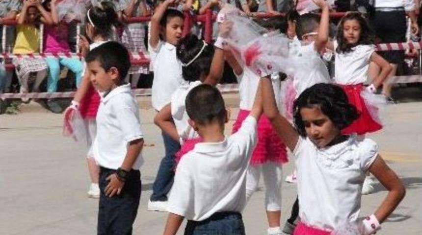 Yeni D&ouml;neme Coşkulu Karşılama