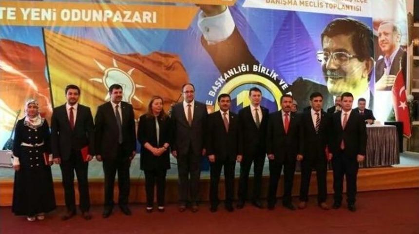 Ak Parti&rsquo;de Birlik Ve Beraberlik Gecesi