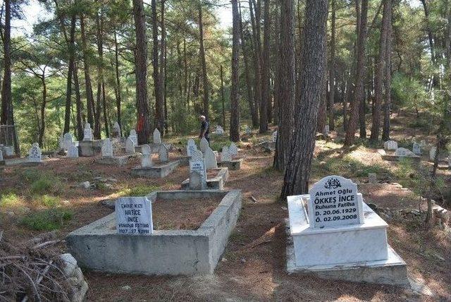 Kozan’da 150 Mahalle Mezarlığı Temizlendi