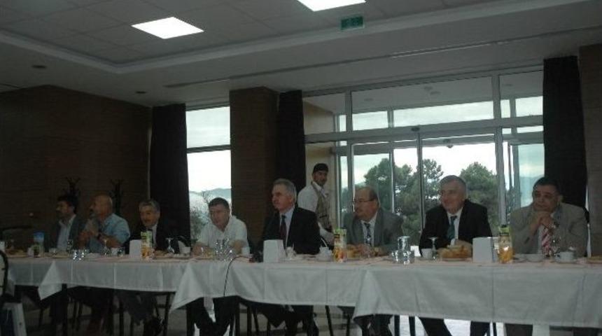 Sakarya &Uuml;niversitesi Rekt&ouml;r&uuml; Muzaffer Elmas, Basın Mensuplarını Ağırladı