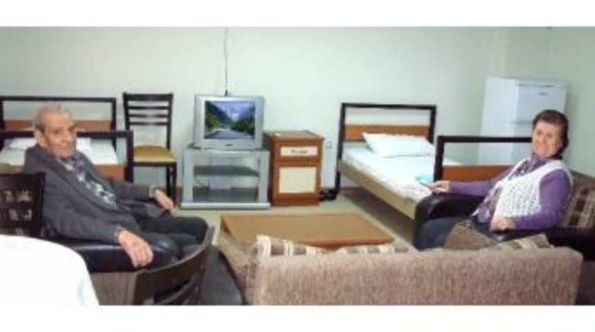 Ke&ccedil;i&ouml;ren Belediyesi&rsquo;nden Yaşlı Oteli