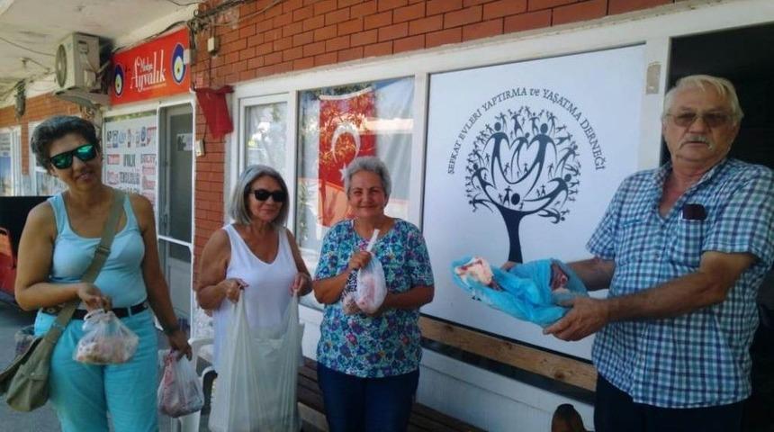 Şefkatli Eller Kurban Bayramı&rsquo;nda Yaklaşık 1 Bu&ccedil;uk Ton Eti Yoksullara Ulaştırdı