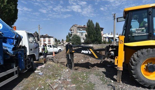 Büyükşehir Erzurum’un Altyapısını Baştan Aşağı Yeniliyor