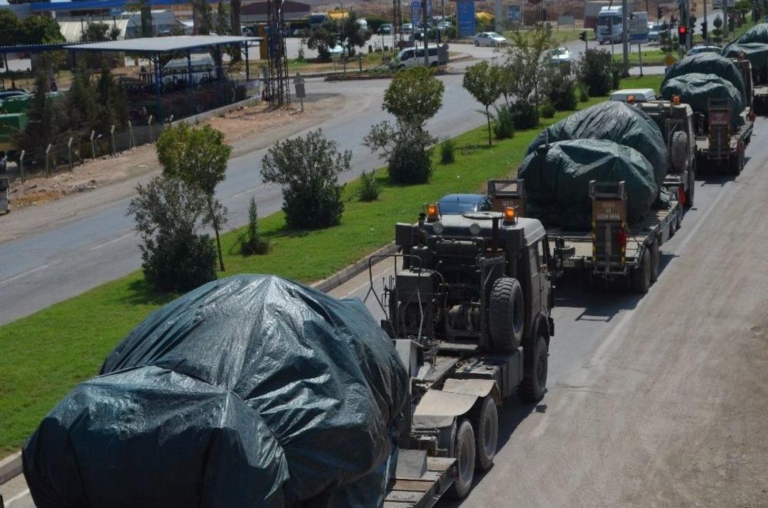 Yayladağı Sınır Kapısı&rsquo;na Askeri Ara&ccedil; Sevkiyatı