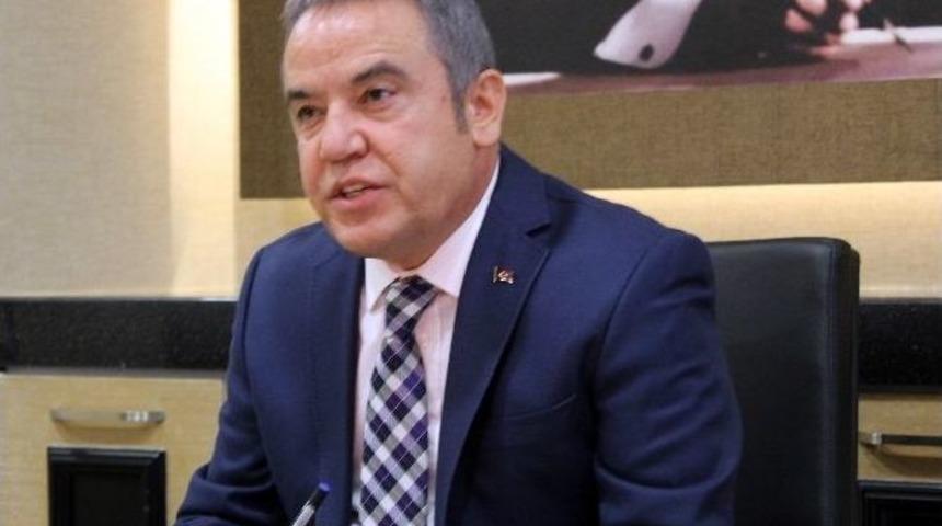 Başkan B&ouml;cek, &ldquo;siyasi &Ccedil;ıkar İ&ccedil;in &Ccedil;ay Dahi İkram Etmedim&rdquo;