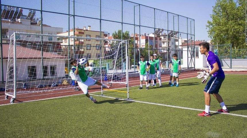 Kepez&rsquo;den Antalyaspor&rsquo;a Kaleci Transferi