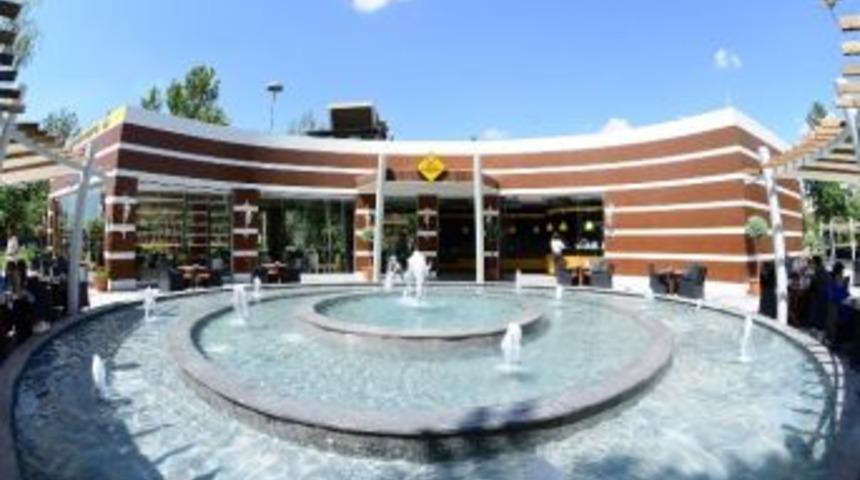 &lsquo;kafem&rsquo; Şehre Renk Katıyor