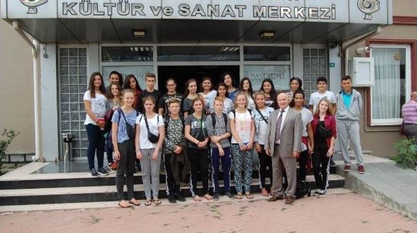 Danimarkalı &Ouml;ğrenciler Bandırma&rsquo;da