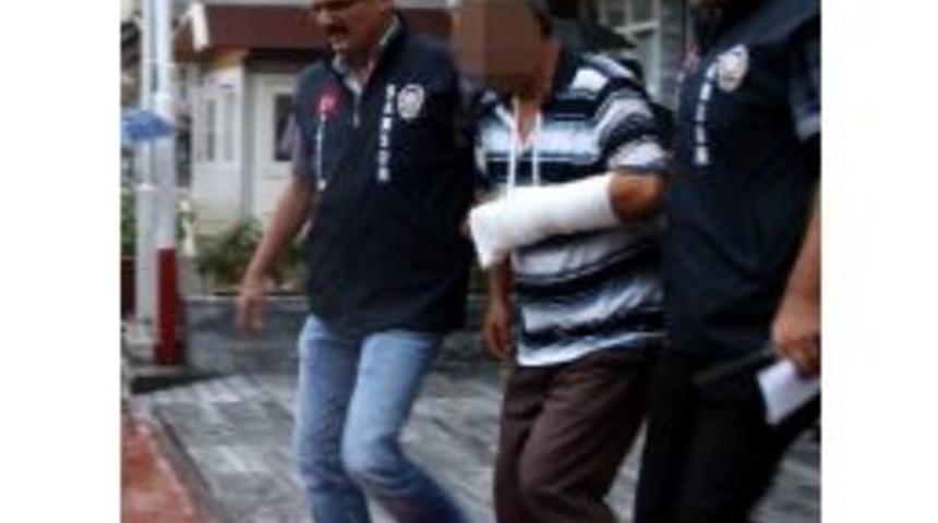 Esnaf Arkadaşını &Ouml;ld&uuml;ren Zanlı Adliyede