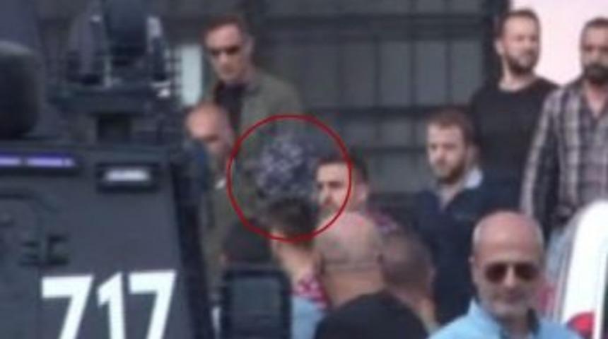 Rehin Alınan Kadın Okuldan Hastaneye Götürülürken Görüntülendi