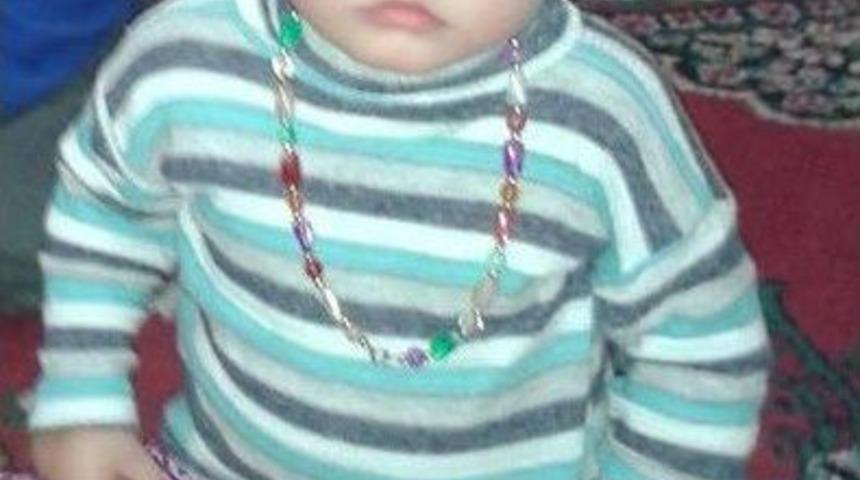 Balkondan D&uuml;şen 2 Yaşındaki K&uuml;bra Yaşam M&uuml;cadelesi Veriyor