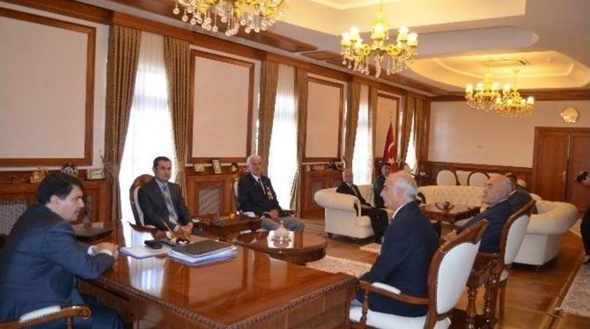 Gaziler Derneği&rsquo;nden Vali Şahin&rsquo;e Ziyaret