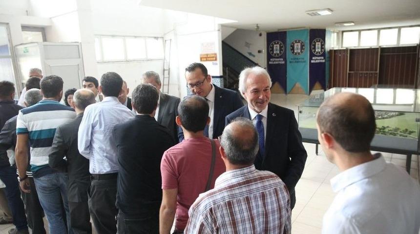 Başkan Sara&ccedil;oğlu, Belediye Personeli İle Bayramlaştı