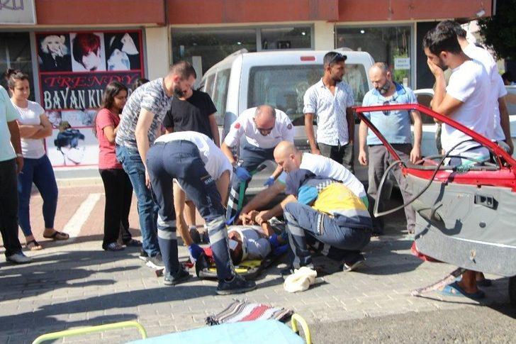Manavgat’ta Trafik Kazası: 1 Yaralı G2
