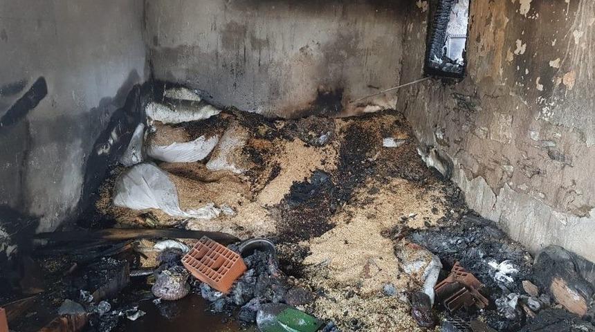 Manisa’da Yangın Bir Evi Kül Etti