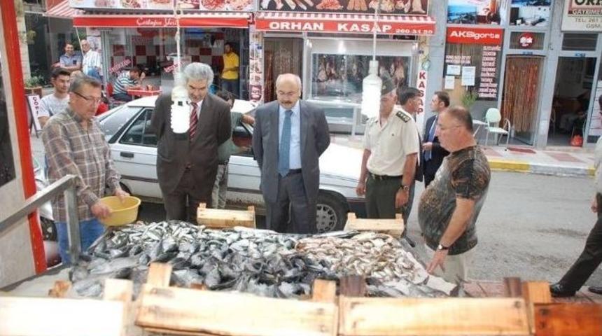 Vali Köşger’den Balıkçı Esnafına Ziyaret