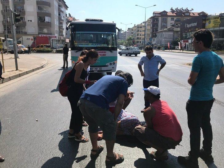 Otobüsün Çarptığı Norveçli Turist Ağır Yaralandı G5