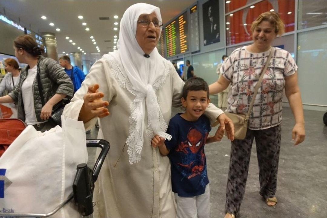 İlk Hac Kafilesi İstanbul&rsquo;a D&ouml;nd&uuml;