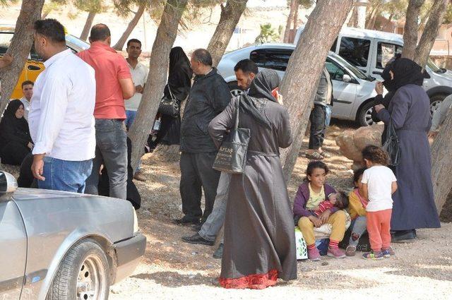 Suriyelilerin Türkiye’ye Dönüşü Başladı