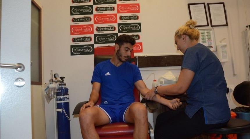 Manisa Bbsk’lı Futbolcular Sağlık Kontrolünden Geçti