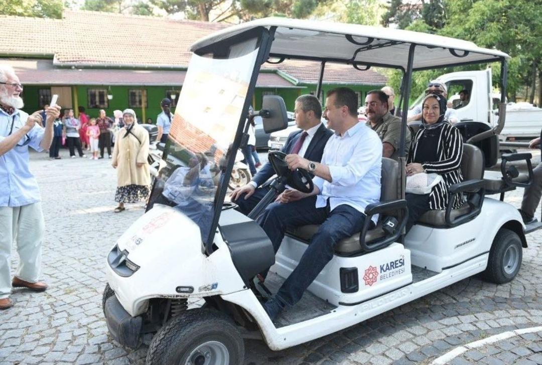 Karesi&rsquo;de Bir Bayram B&ouml;yle Ge&ccedil;ti