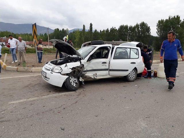 Tokat’ta Trafik Kazası: 1 Ölü, 3 Yaralı