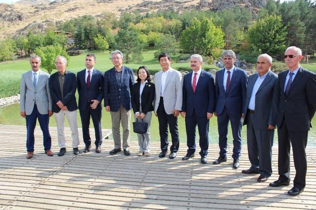 Prenses Akiko Kırşehir&rsquo;de M&uuml;ze Alanında İncelemelerde Bulundu