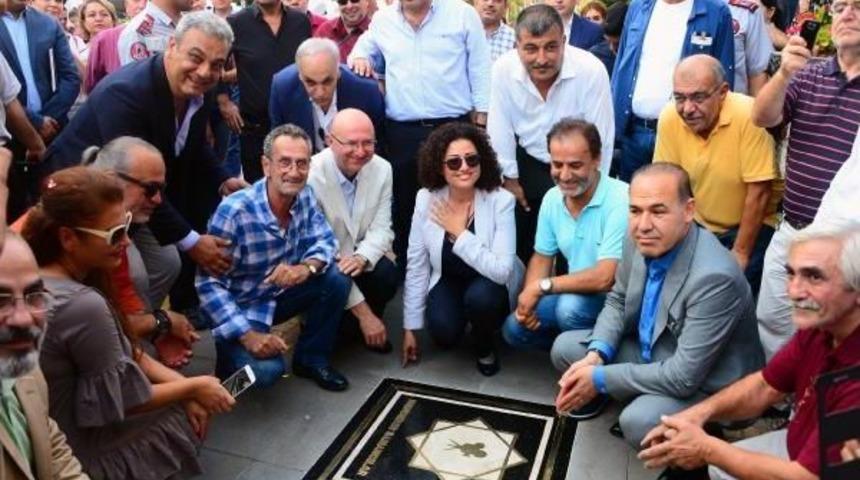 Adanalı Ş&ouml;hretler Adına Kaldırım Oluşturuldu