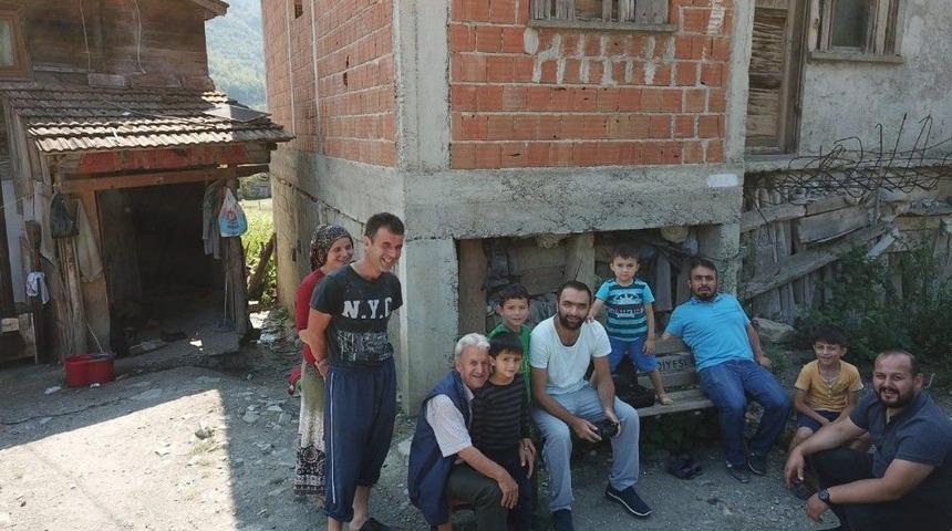 (&ouml;zel) Hayatında İlk Defa Drone G&ouml;ren Adamın Tepkisi Sosyal Medyayı Salladı